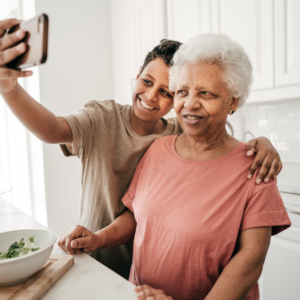 What You Need to Know About Living With Aging Parents