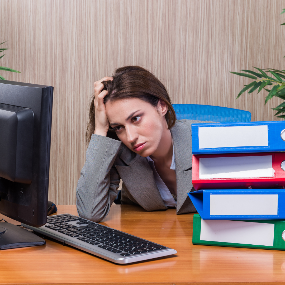 Are You Doing Too Much Overtime? Considerations & Laws In The US